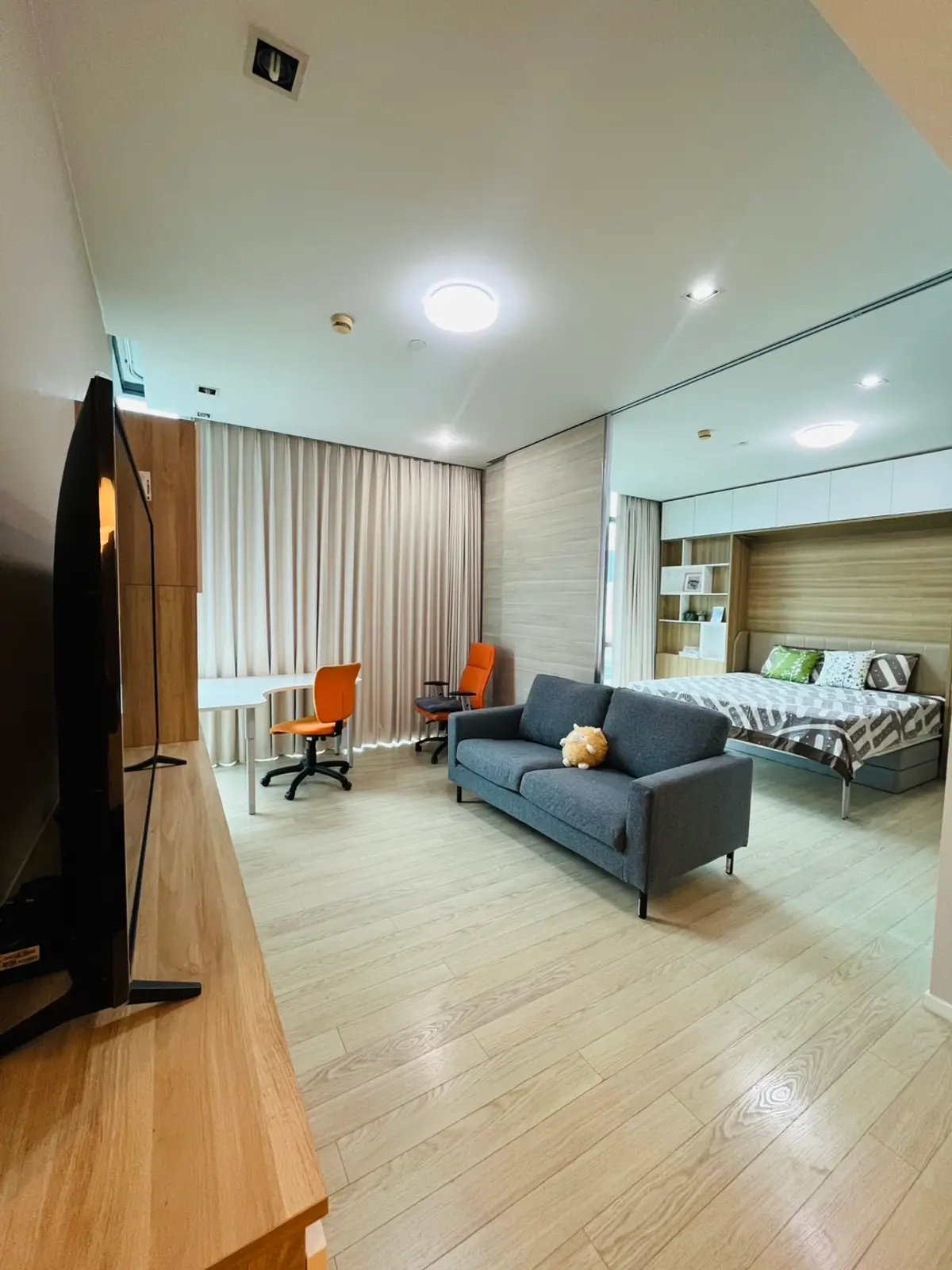 The Room Sukhumvit 21 · 1 ห้องนอน 53.7 ตร.ม. 12